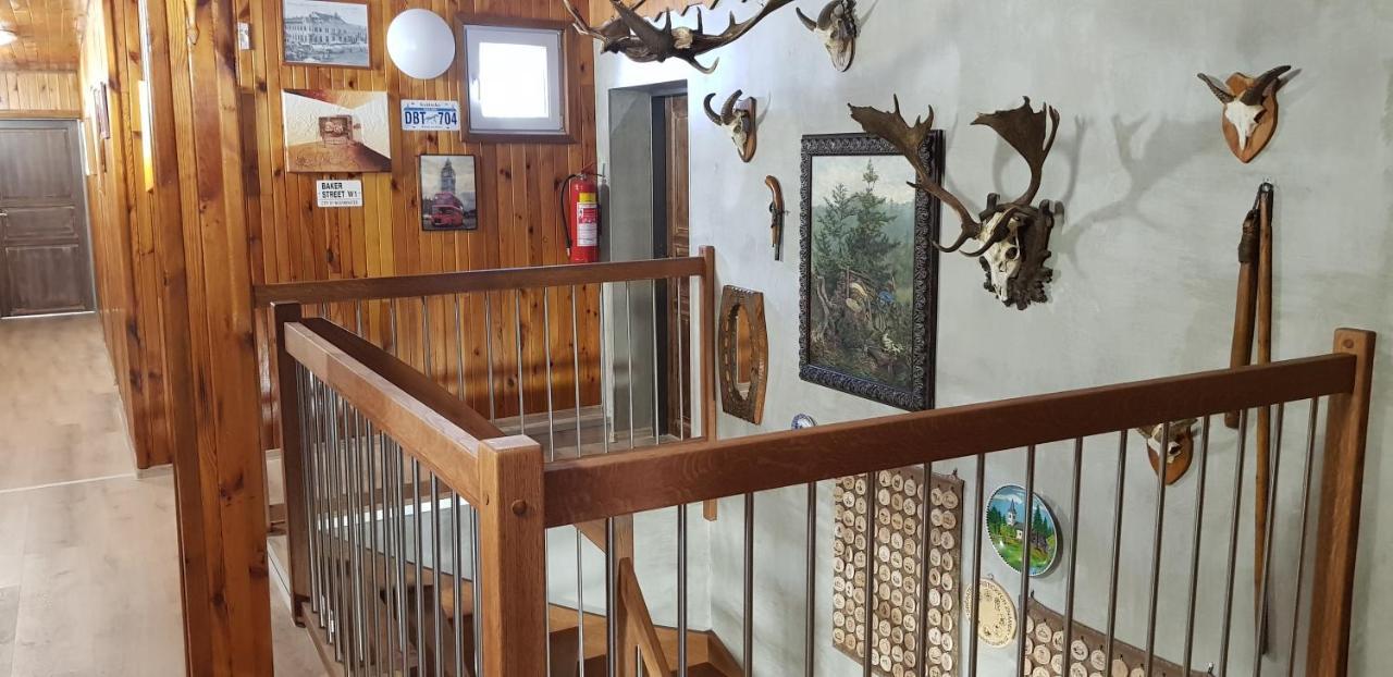 Ski Apartmany Nymburska Chata ペツ・ポト・スニェシュコウ エクステリア 写真