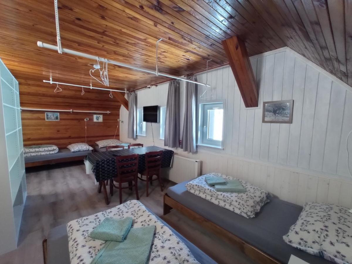 Ski Apartmany Nymburska Chata ペツ・ポト・スニェシュコウ エクステリア 写真